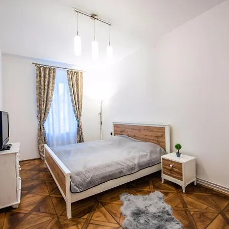 Amalia Apartment